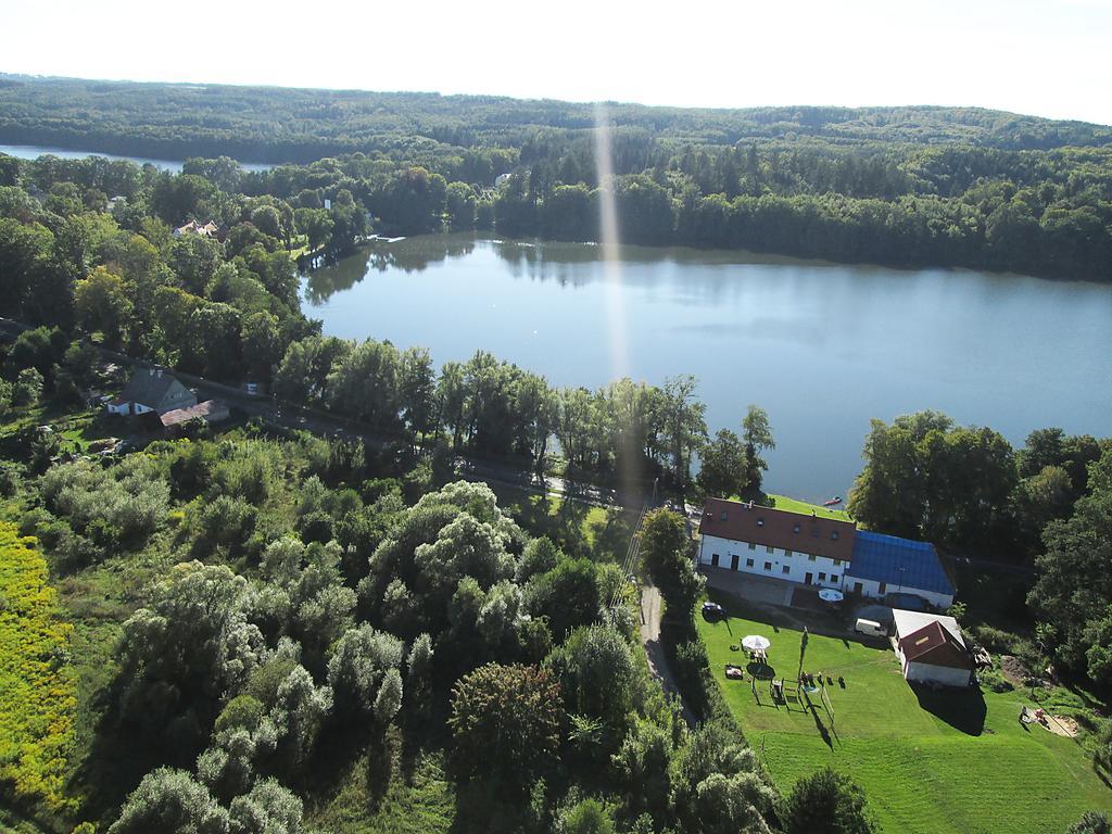 Zajazd Zamkowy - Schlossgasthof Кронк Екстер'єр фото