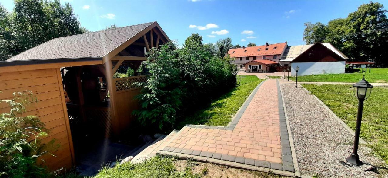 Zajazd Zamkowy - Schlossgasthof Кронк Екстер'єр фото